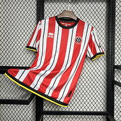 CAMISETA SHEFFIELD UNITED 24/25 - MODELO 1 (HOMBRE)